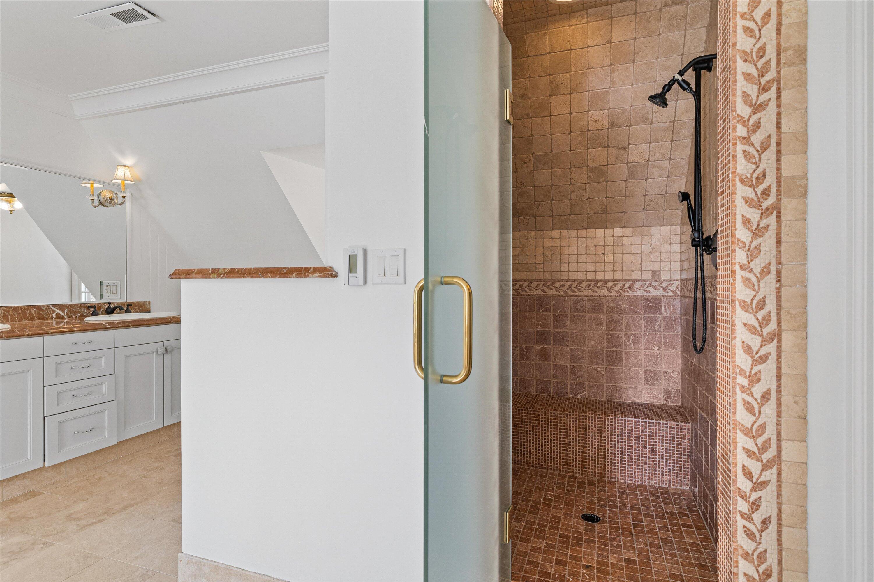 437 Northwest Drake Road Bend, OR 97703 - Photo 44 of 86 a bathroom with a granite countertop shower mirror and a sink