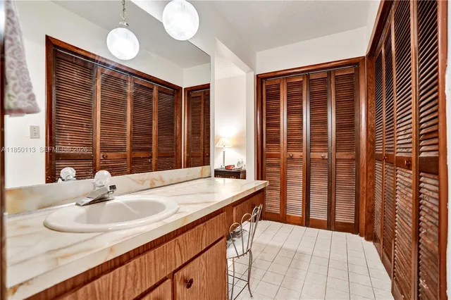 $1,200,000 | 9461 Southwest 134th Street, Miami, FL 33176