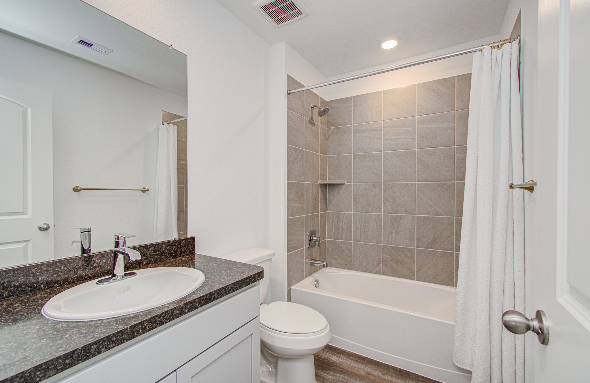 6111 Grove Of Pnes Street Spring, TX 77373 - Photo 23 of 32