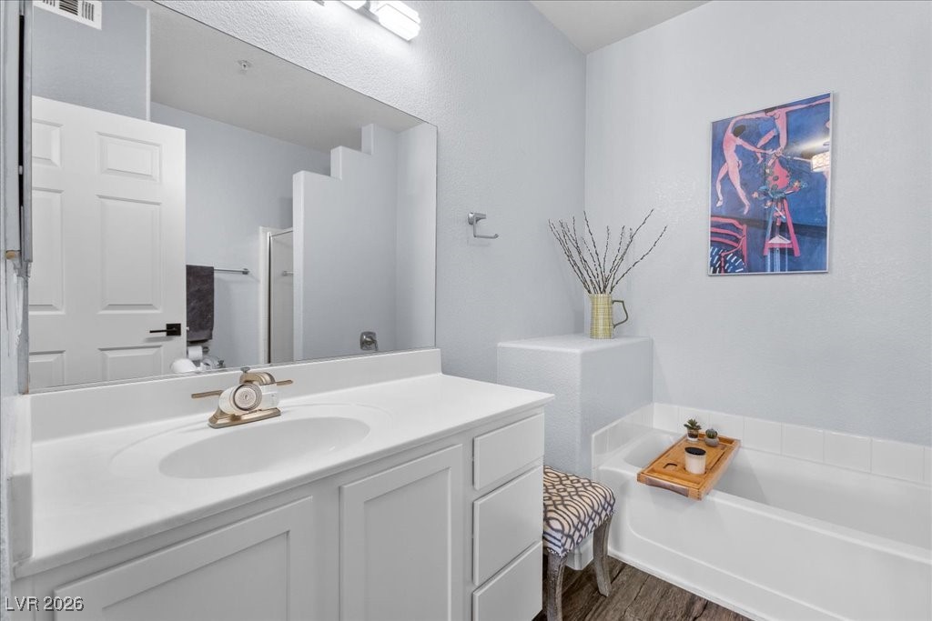 2291 West Horizon Ridge Parkway, Unit 11264 Henderson, NV 89052 - Photo 14 of 18