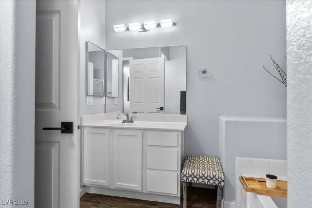 $289,900 | 2291 West Horizon Ridge Parkway, Unit 11264, Henderson, NV 89052