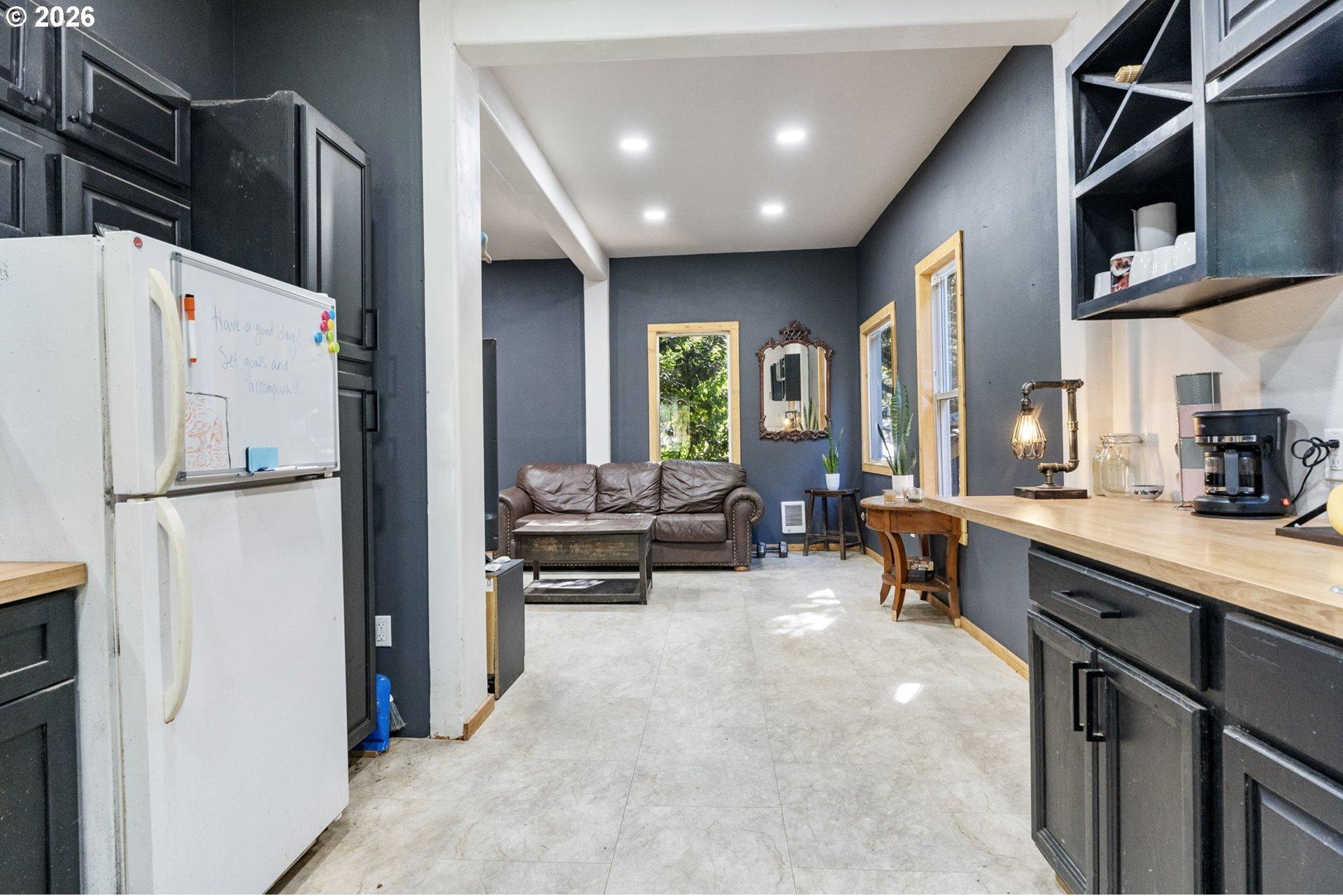 15055 Northwest Cornelius Pass Road Portland, OR 97231 - Photo 12 of 48 Gallery Image 12
