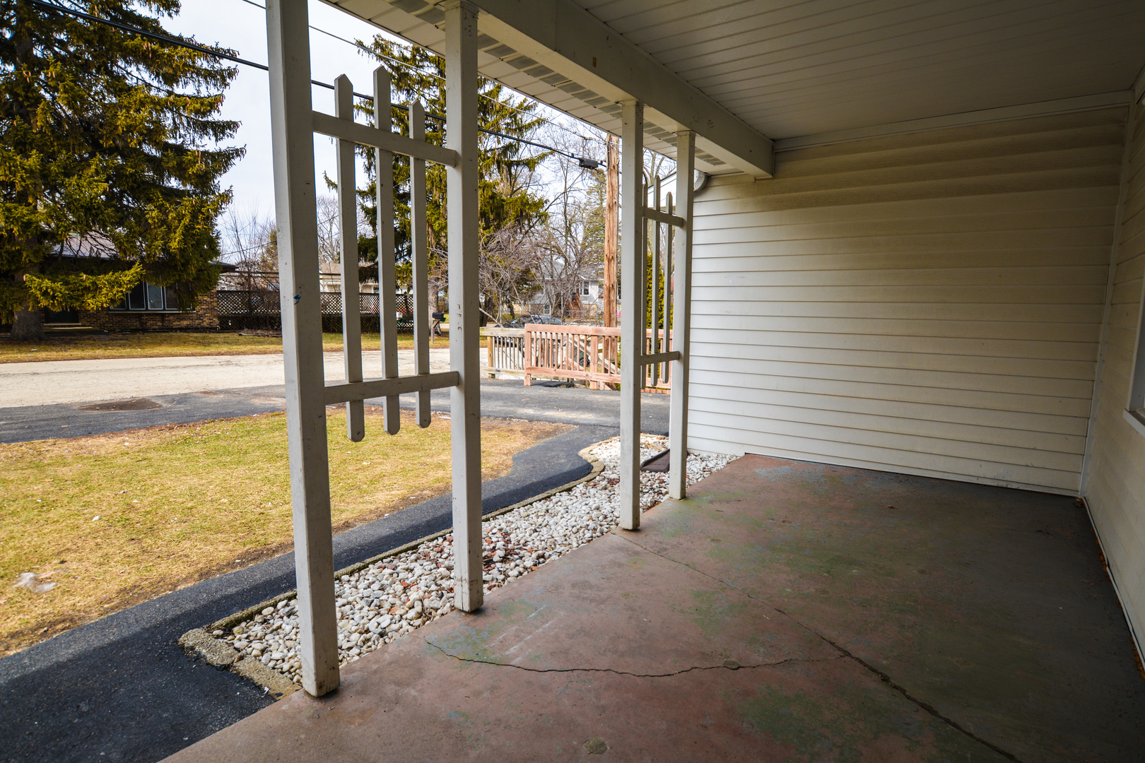 34925 North Decorah Avenue Ingleside, IL 60041 - Photo 3 of 32