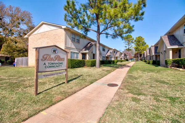 $138,000 | 1905 West Morton Street, Unit 5, Denison, TX 75020
