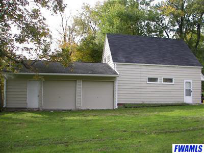 1411 Rabus Drive Fort Wayne, IN 46825 - Photo 6 of 25