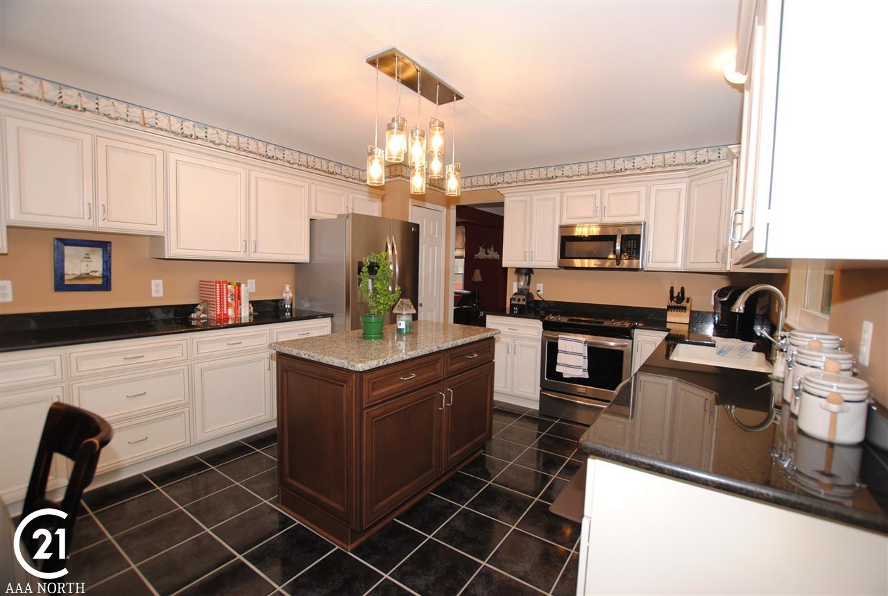 2834 Long Meadow Lane Rochester Hills, MI 48307 - Photo 13 of 51