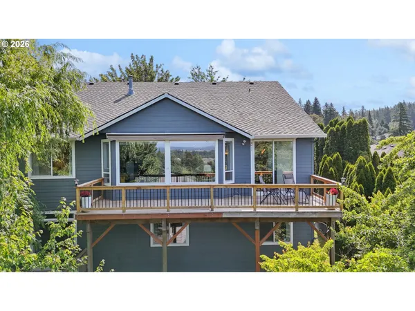 $745,000 | 16117 Southeast Goosehollow Drive, Damascus, OR 97089