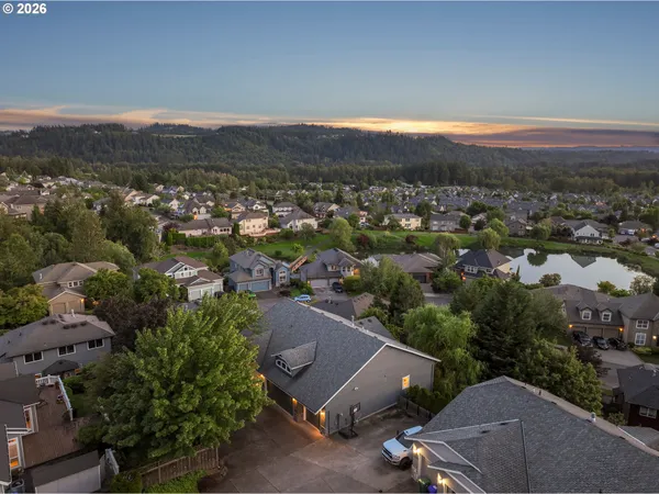 $745,000 | 16117 Southeast Goosehollow Drive, Damascus, OR 97089