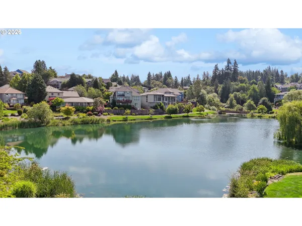 $745,000 | 16117 Southeast Goosehollow Drive, Damascus, OR 97089