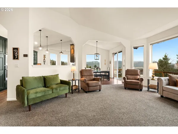 $745,000 | 16117 Southeast Goosehollow Drive, Damascus, OR 97089