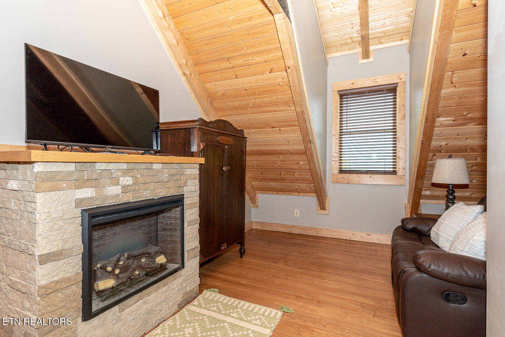 985 Old Cades Cove Road Townsend, TN 37882 - Photo 28 of 55 DSC_6411