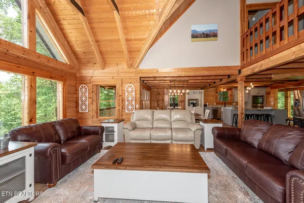 $1,299,000 | 985 Old Cades Cove Road, Townsend, TN 37882