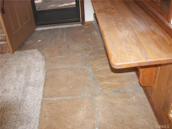 $2,300 | 21636 Sawpit Canyon Road, Cedarpines Park, CA 92322