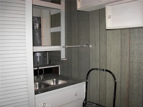 $2,300 | 21636 Sawpit Canyon Road, Cedarpines Park, CA 92322