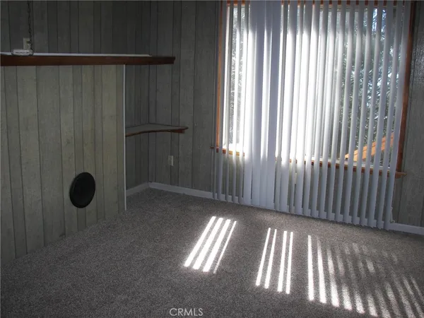 $2,300 | 21636 Sawpit Canyon Road, Cedarpines Park, CA 92322