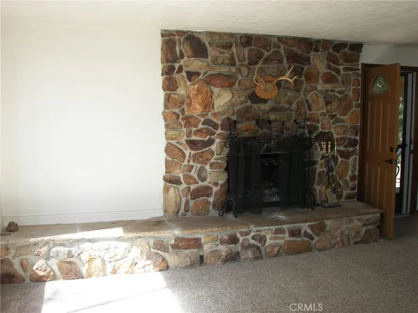 $2,300 | 21636 Sawpit Canyon Road, Cedarpines Park, CA 92322