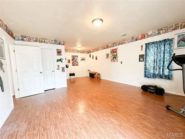 $219,900 | 604 South Elmer Street, Salem, MO 65560