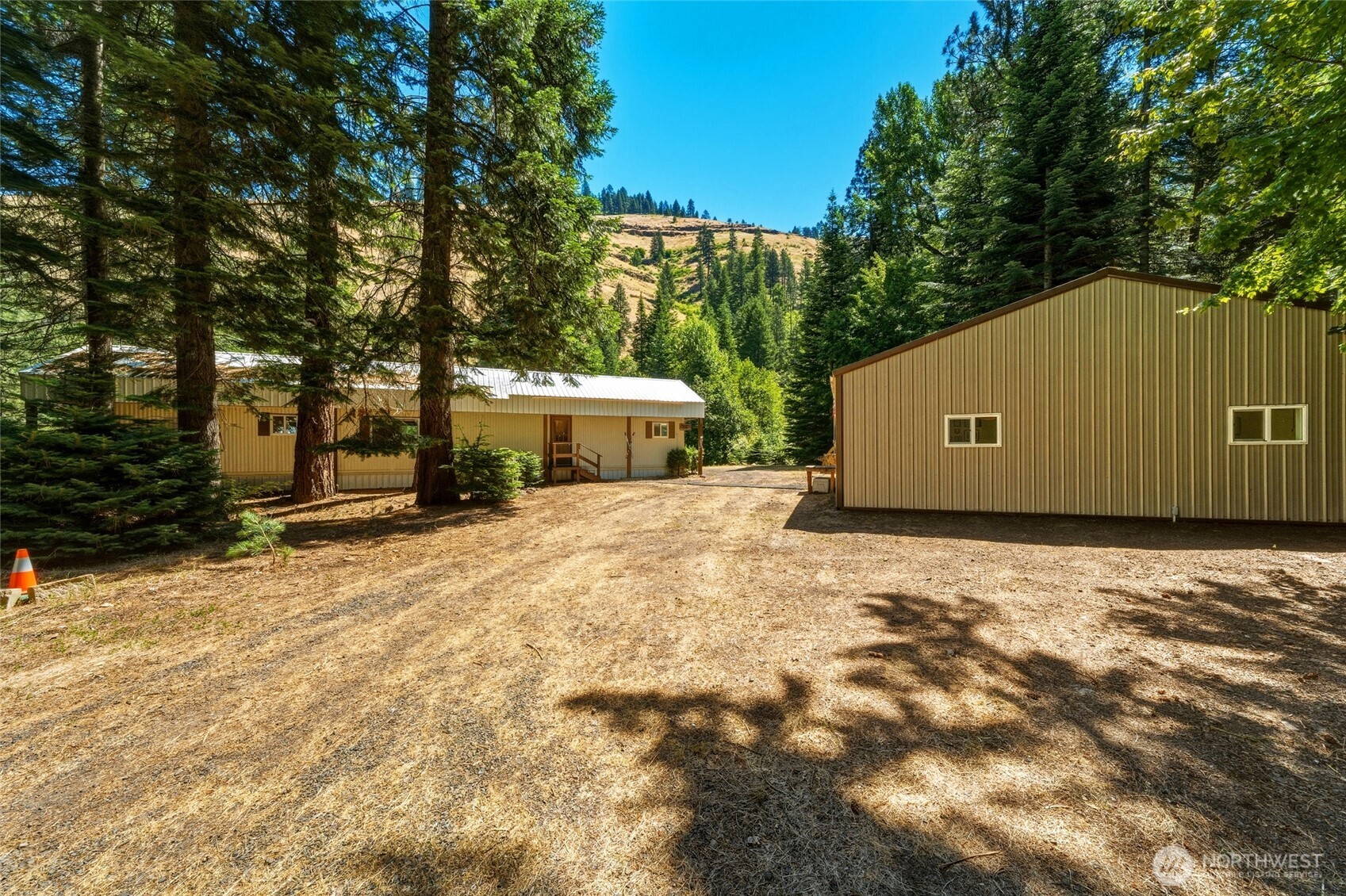 1323 North Touchet Road Dayton, WA 99328 - Photo 19 of 37