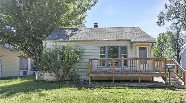 $200,000 | 1505 Colorado Street, Unit ST, Manhattan, KS 66502