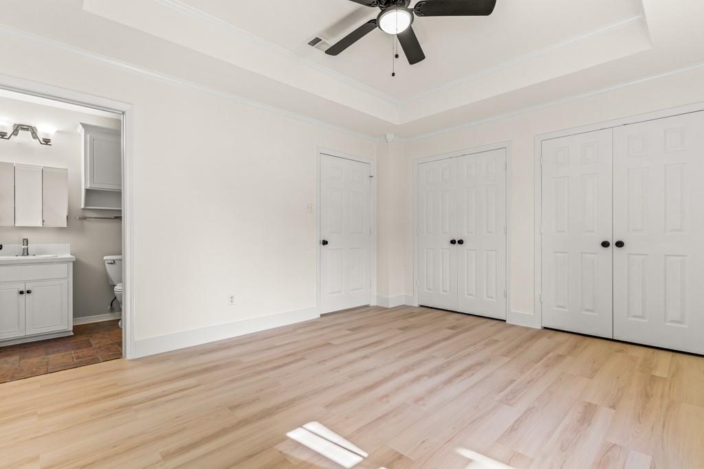 804 Alta Street Longview, TX 75604 - Photo 15 of 20 a view of an empty room with a window