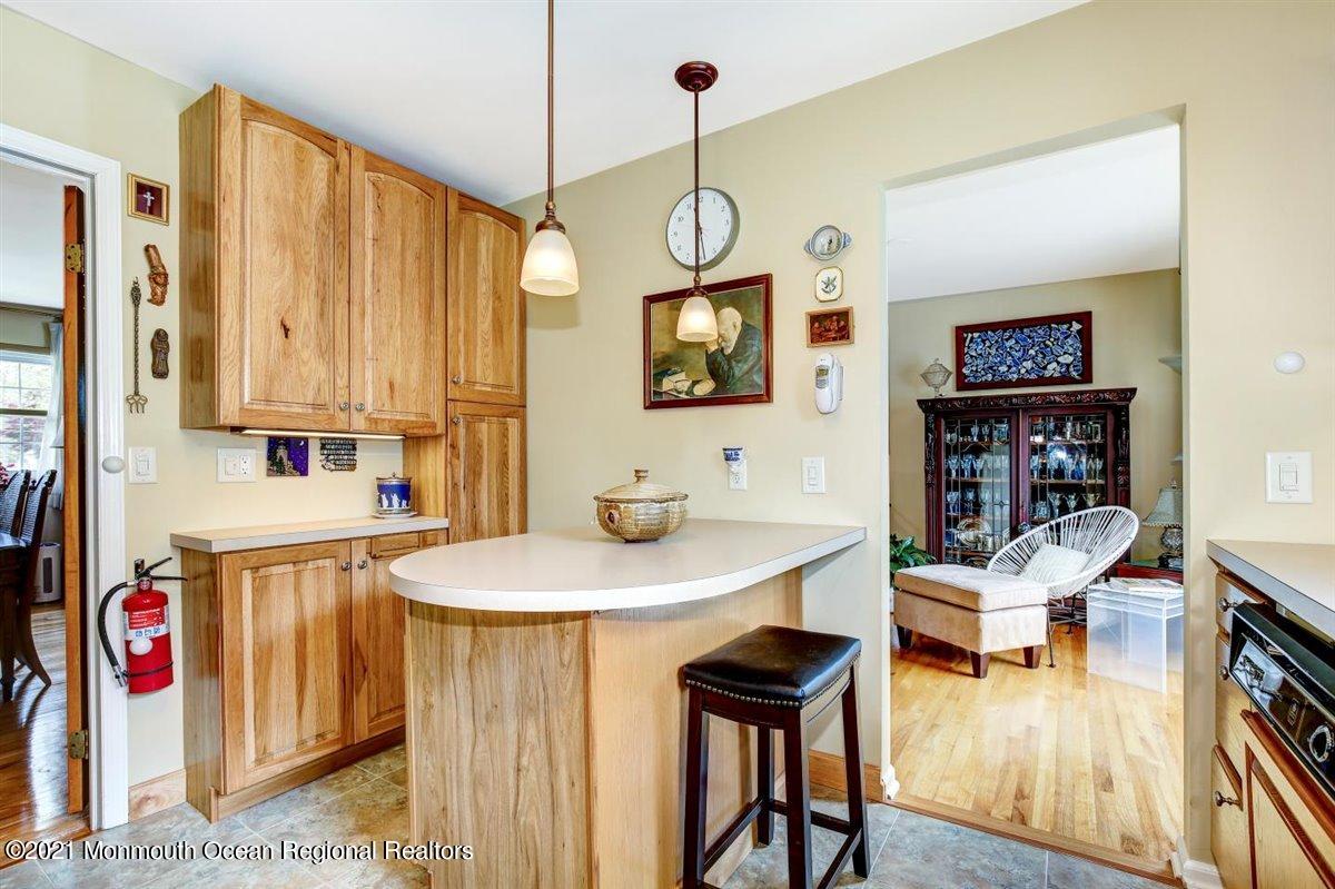 46 Hope Road Tinton Falls, NJ 07724 - Photo 22 of 48 29-46HopeRd_029