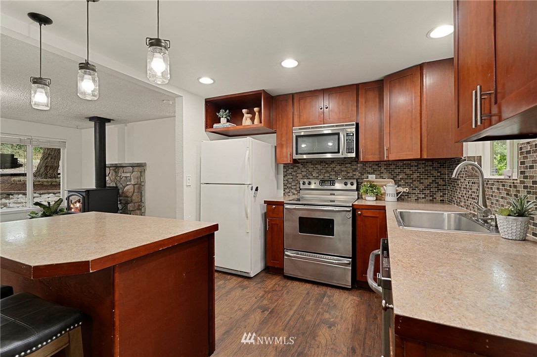 29007 Grandview Road Arlington, WA 98223 - Photo 9 of 40 Gallery Image 9