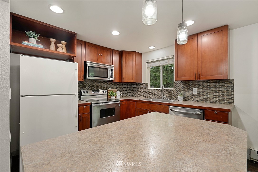 29007 Grandview Road Arlington, WA 98223 - Photo 10 of 40 Gallery Image 10