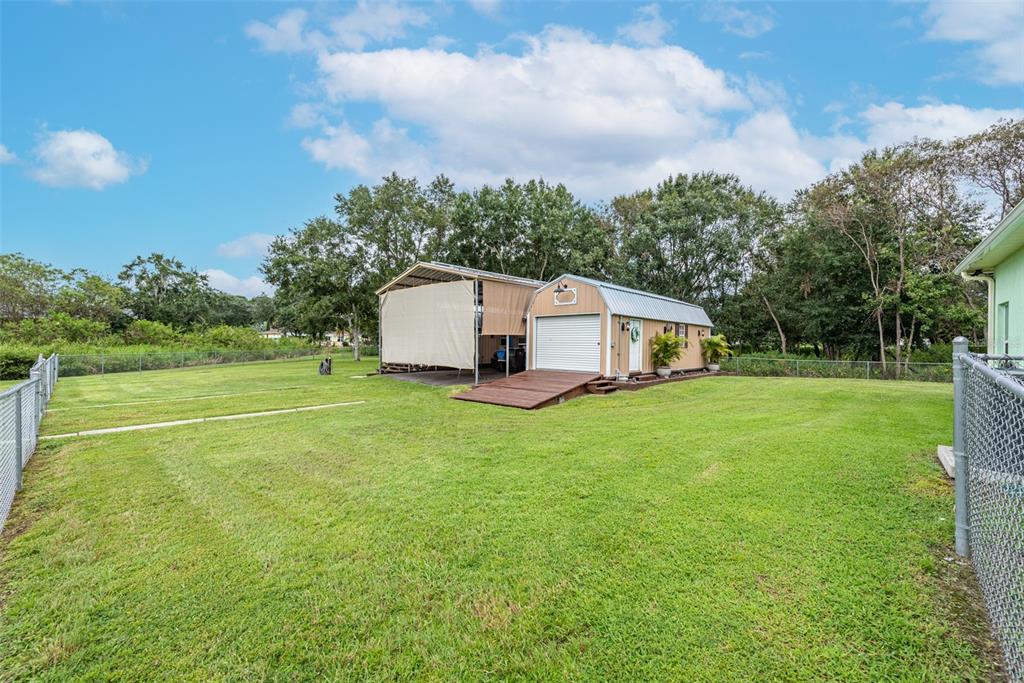 13810 Walden Sheffield Road Dover, FL 33527 - Photo 11 of 52 Gallery Image 11