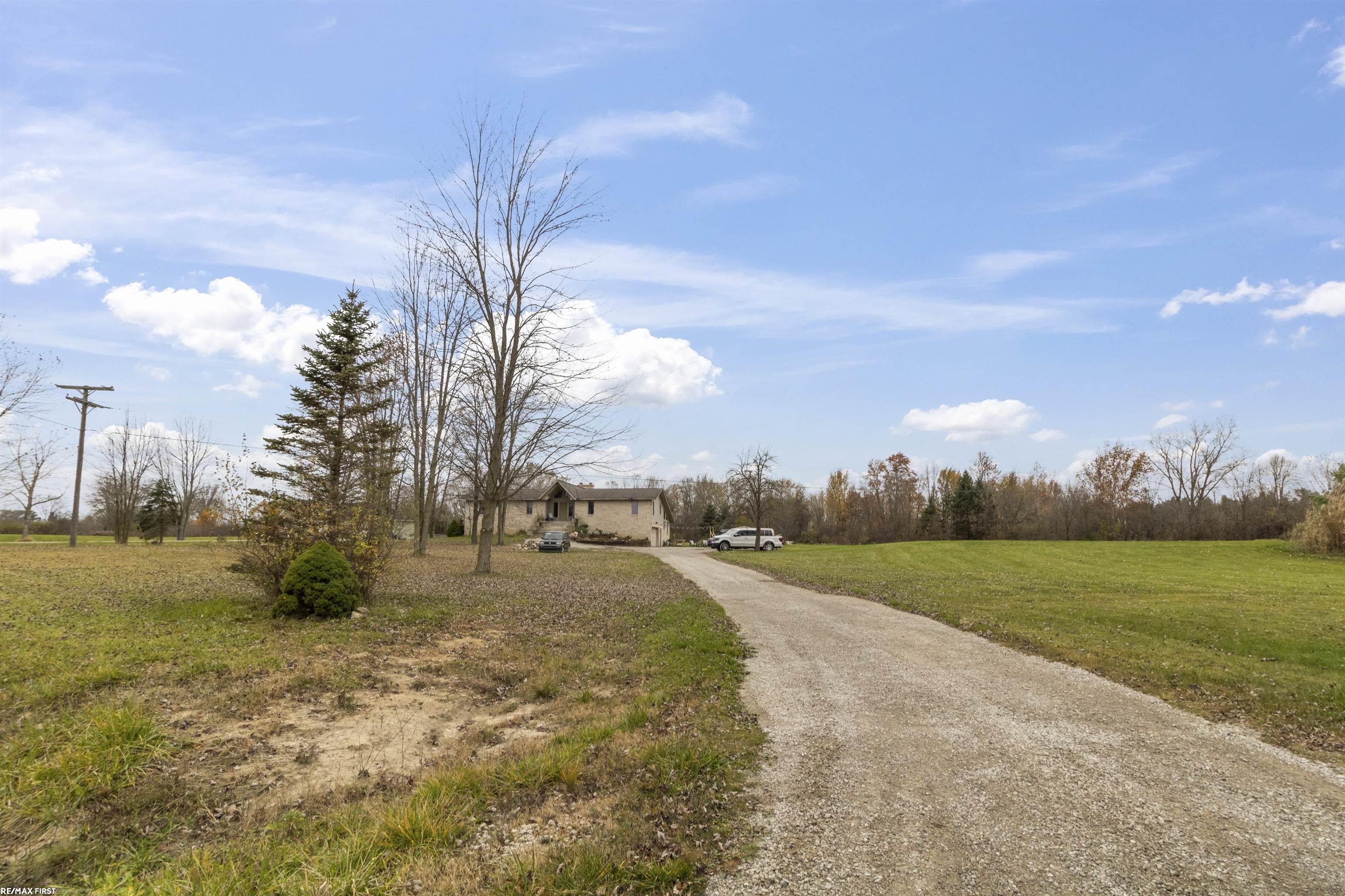 5812 Belle River Road East China, MI 48054 - Photo 7 of 41