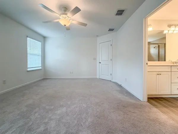 $2,795 | 2258 Northwest 89 Drive, Gainesville, FL 32606