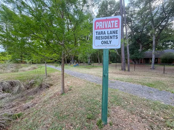 $2,795 | 2258 Northwest 89 Drive, Gainesville, FL 32606