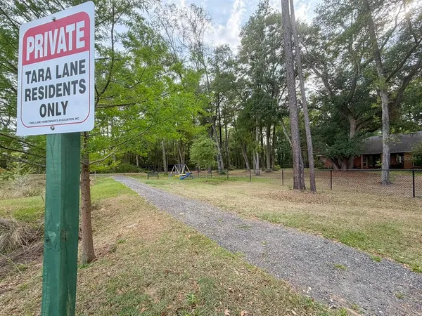 $2,795 | 2258 Northwest 89 Drive, Gainesville, FL 32606