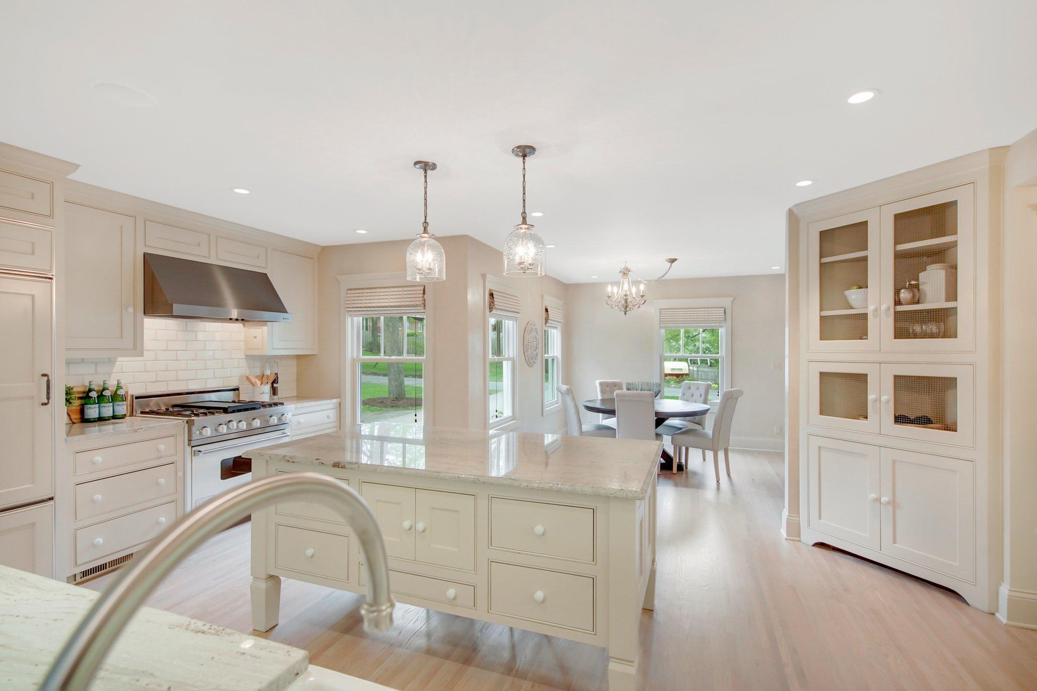 20540 Carson Road Deephaven, MN 55331 - Photo 8 of 66