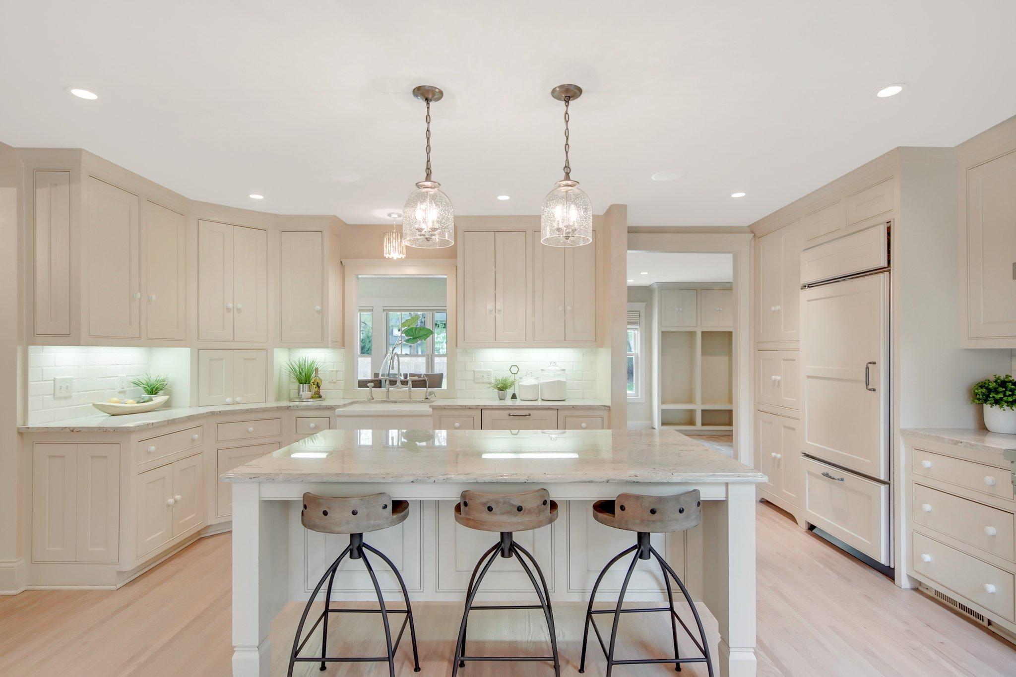 20540 Carson Road Deephaven, MN 55331 - Photo 9 of 66