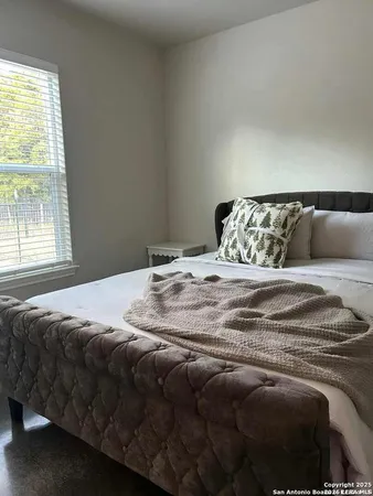 $1,850 | 247 Remington Road, Spring Branch, TX 78070