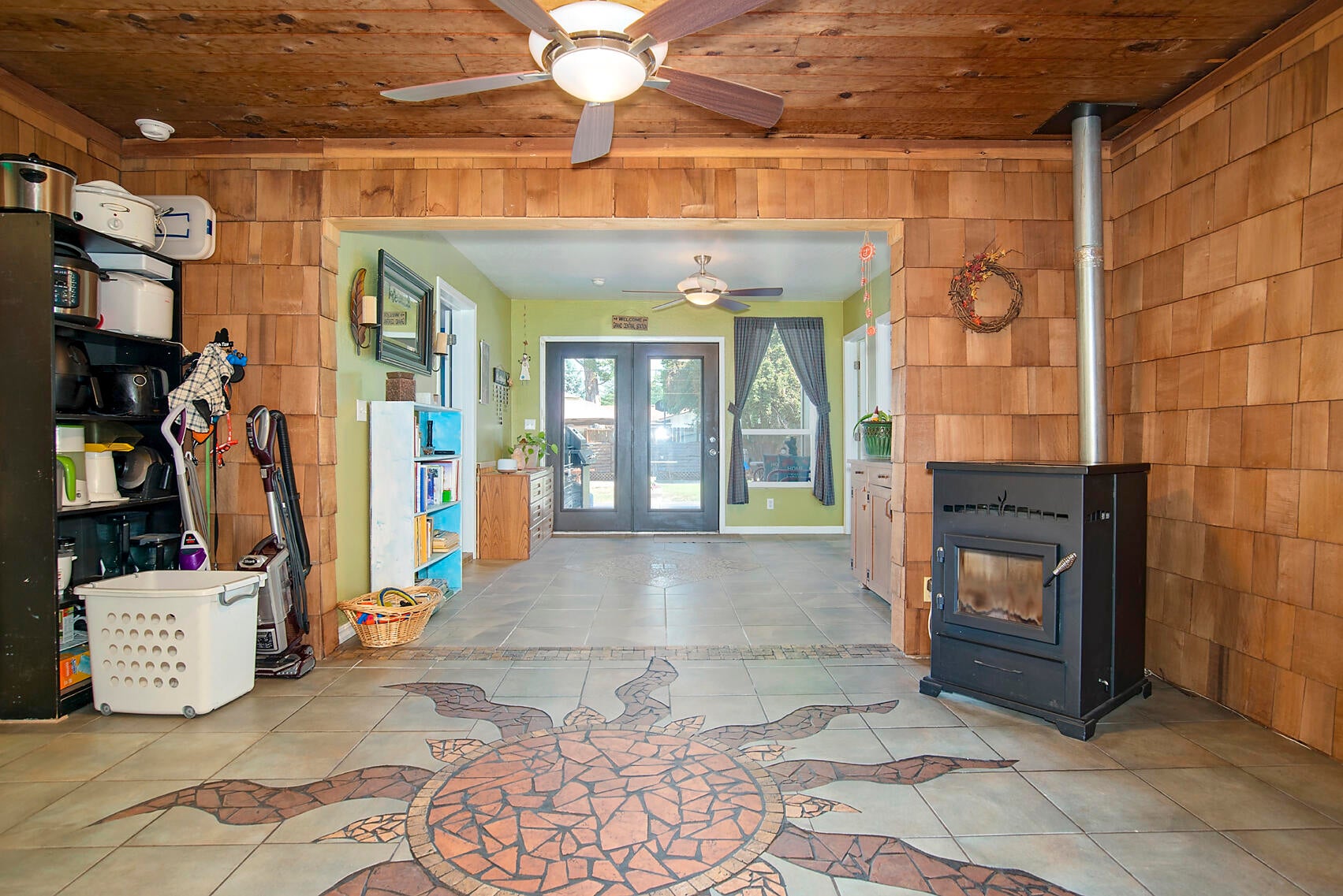 205 Kings Way Central Point, OR 97502 - Photo 16 of 30 Kings Way_012 copy