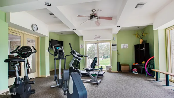 $4,000 | 5122 North 31st Way, Unit 221, Phoenix, AZ 85016