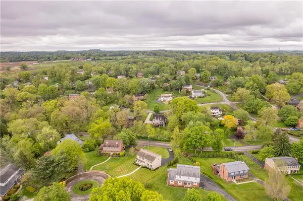 $475,000 | 1220 Tiffany Circle, Pittsburgh, PA 15241