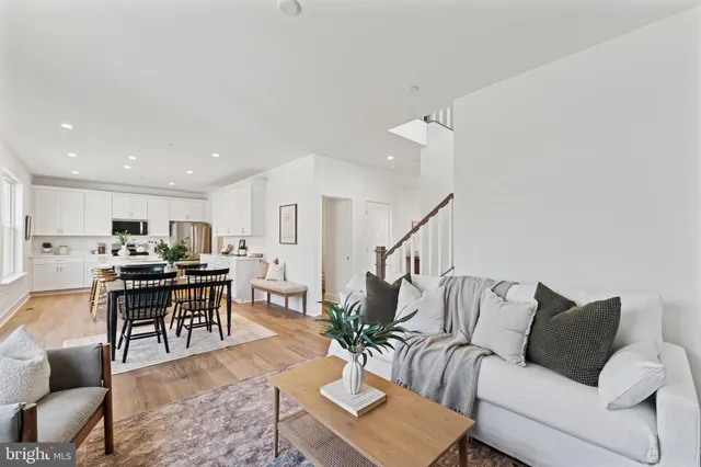 $795,000 | 116 Overlea Drive East, Severna Park, MD 21146