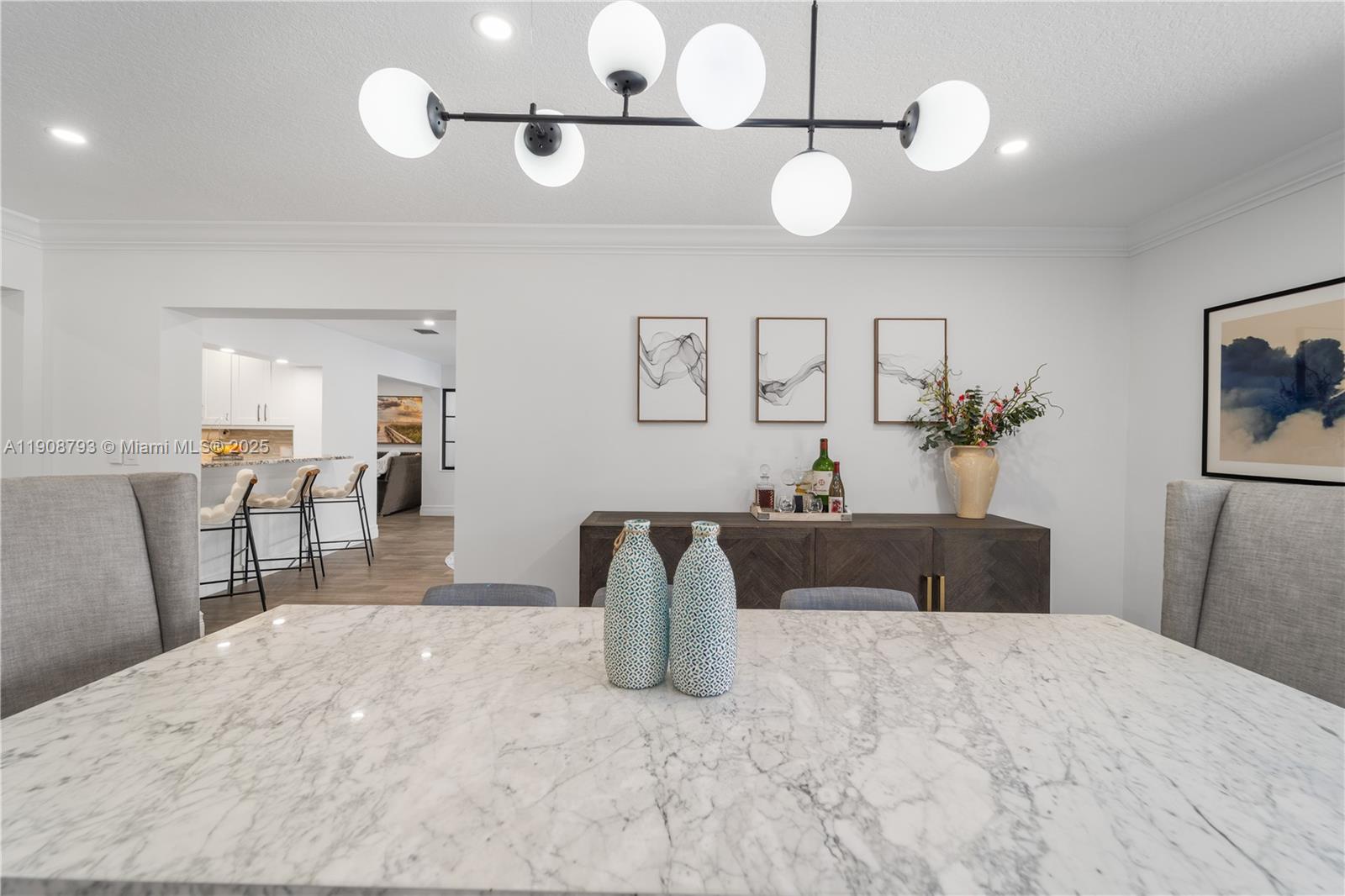 4011 Northeast 26th Avenue Lighthouse Point, FL 33064 - Photo 12 of 35 a living room with furniture