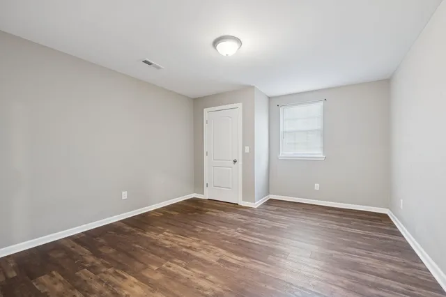 $1,450 | 801 Poplar Avenue, Unit B, Springfield, TN 37172