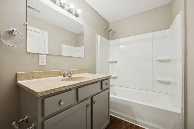 $1,450 | 801 Poplar Avenue, Unit B, Springfield, TN 37172