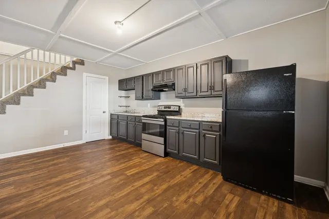 $1,450 | 801 Poplar Avenue, Unit B, Springfield, TN 37172