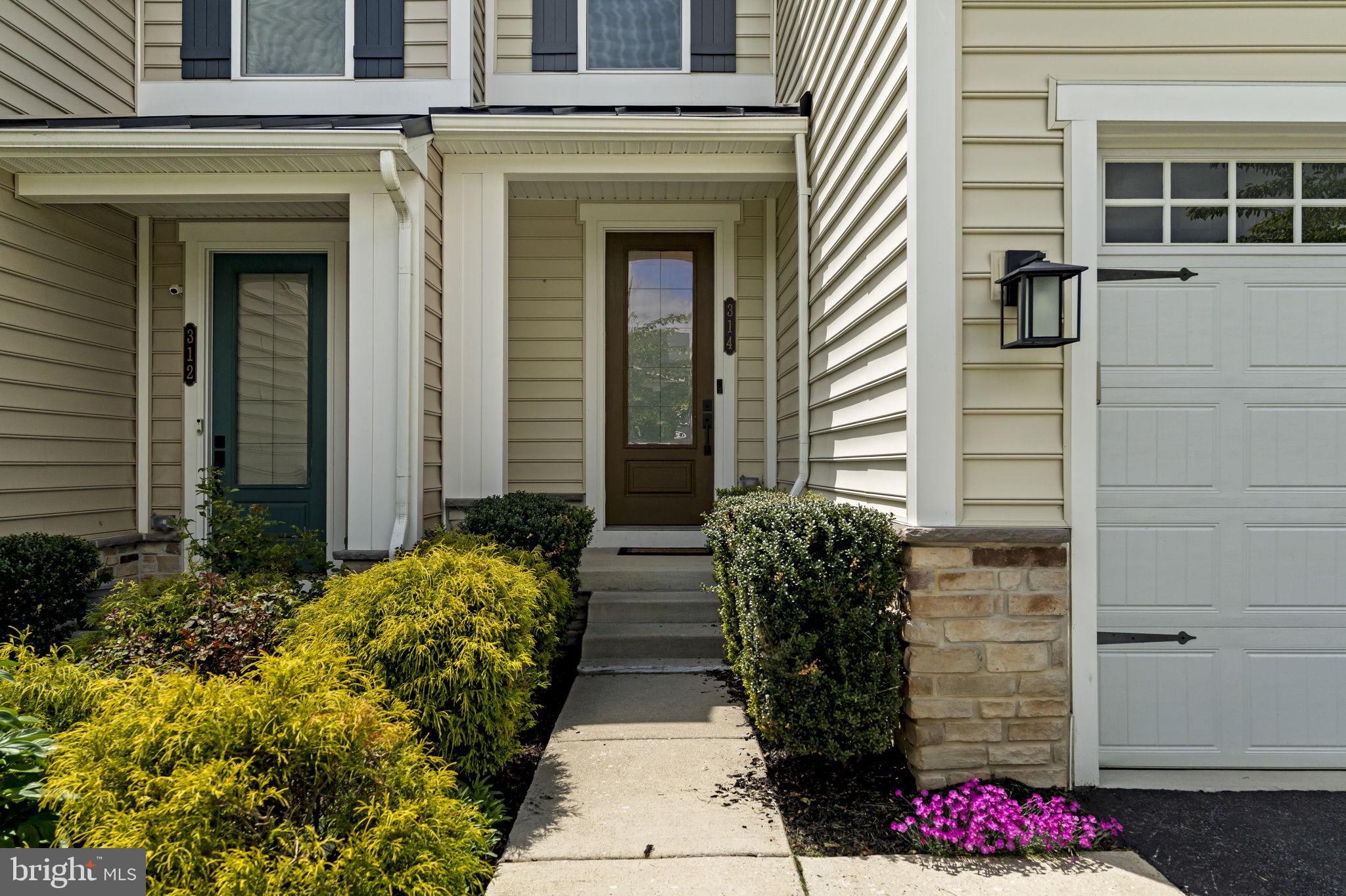 314 Piper Lane Exton, PA 19341 - Photo 4 of 46