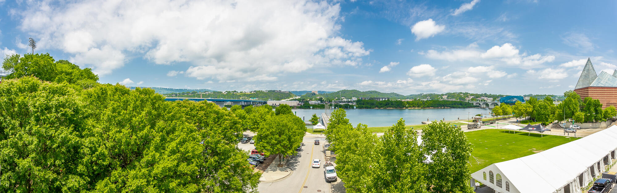191 Chestnut Street, Unit 401 Chattanooga, TN 37402 - Photo 47 of 50 Beauty every way you look!