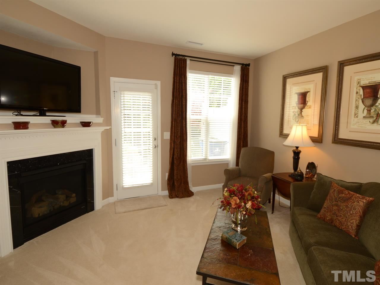 4606 Peyton Hall Way Raleigh, NC 27604 - Photo 11 of 25 Gallery Image 11