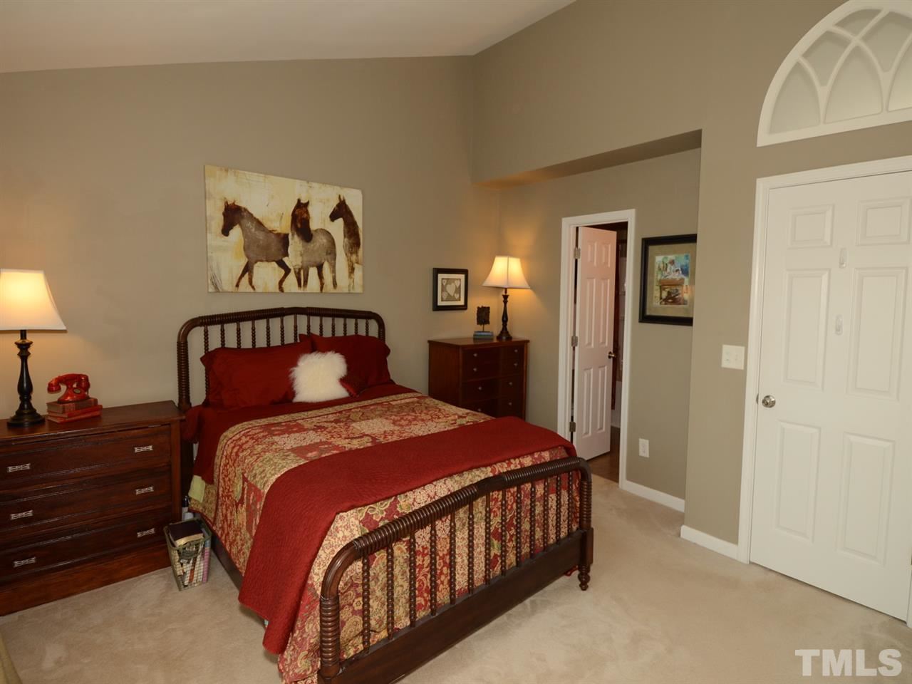 4606 Peyton Hall Way Raleigh, NC 27604 - Photo 14 of 25 Gallery Image 14