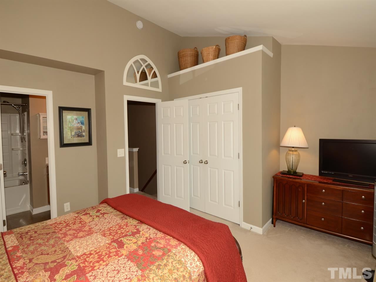 4606 Peyton Hall Way Raleigh, NC 27604 - Photo 15 of 25 Gallery Image 15