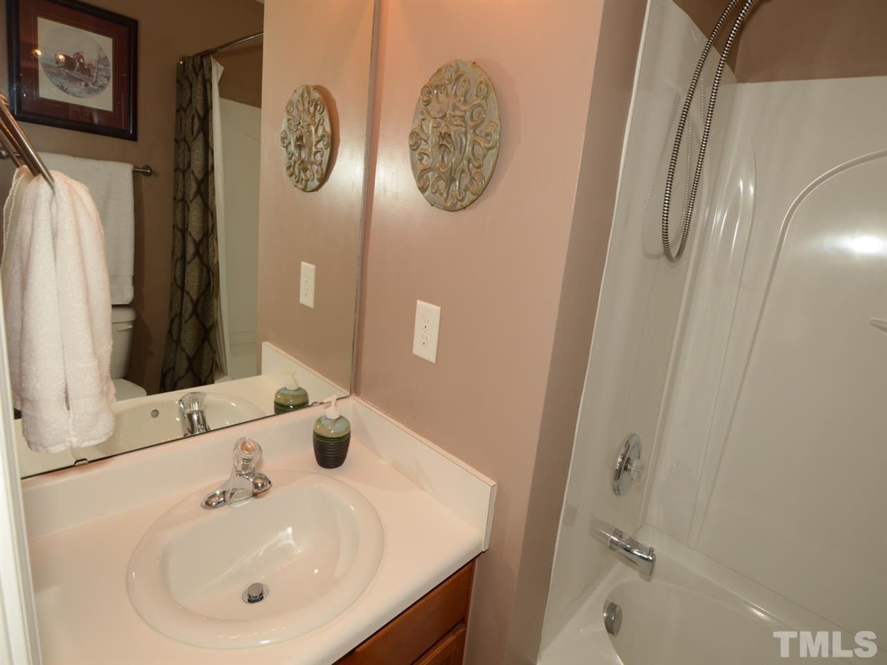 4606 Peyton Hall Way Raleigh, NC 27604 - Photo 21 of 25 Gallery Image 21