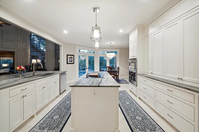 $9,900 | 15406 Old Stone Trail, Houston, TX 77079